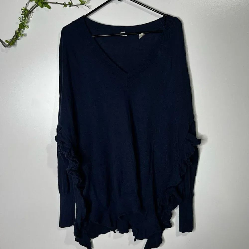 Moth Women's Navy Blue V Neck Ruffled Details Flare Hem Sweater Size Large